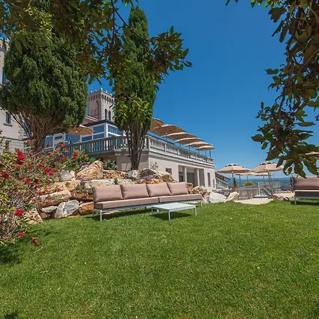 Castello Bonaria Wine & Hotel Campiglia Marittima