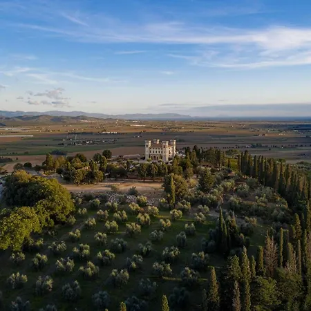 Castello Bonaria Wine & Hotel Campiglia Marittima