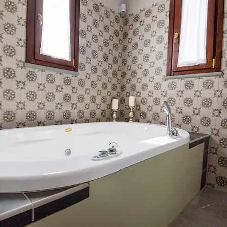 Hotel Castello Bonaria Wine & Campiglia Marittima